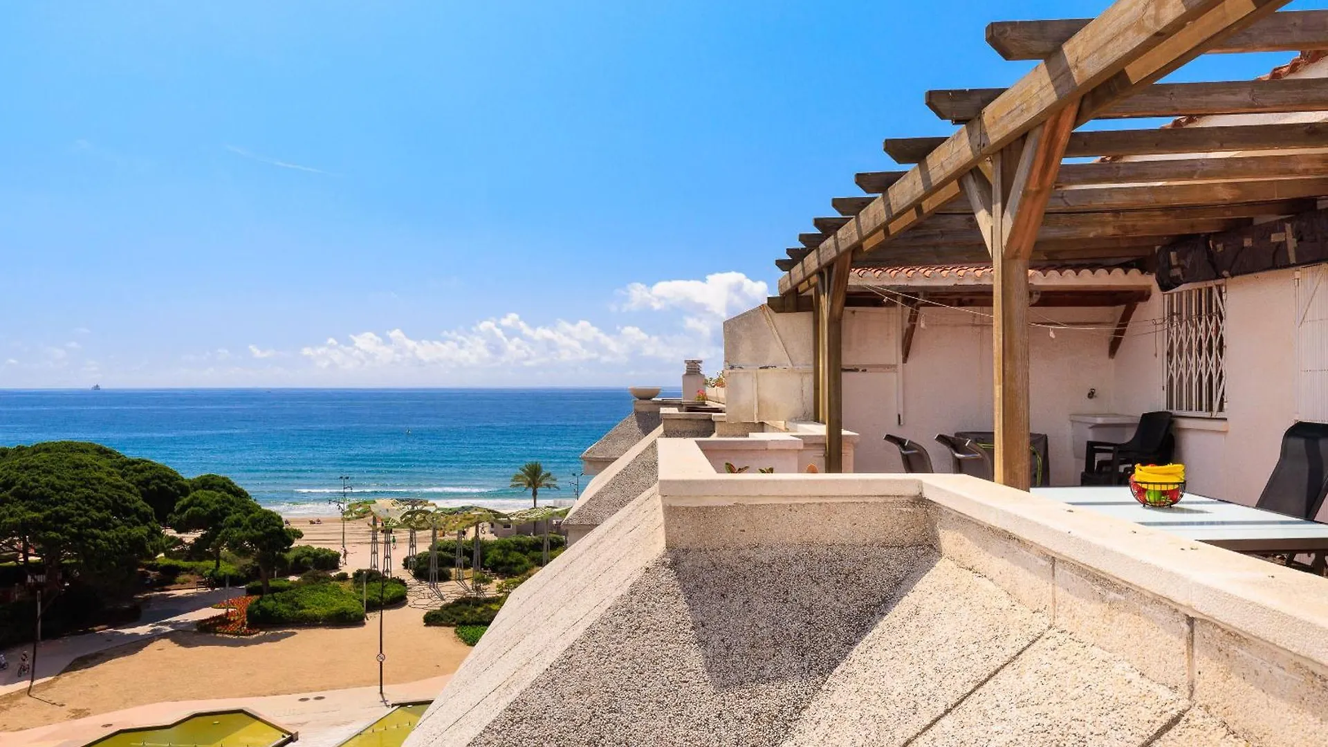Neia Apartment Planet Costa Dorada Ла-Пинеда