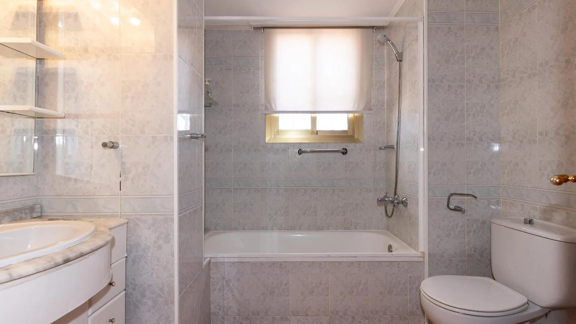 Neia Apartment Planet Costa Dorada Ла-Пинеда